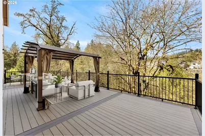 401 W 16th St, La Center, WA 98629 - Photo 5