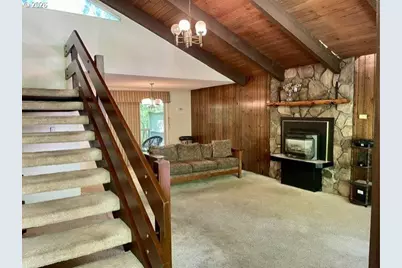 64920 E Mountain Meadow Ln, Rhododendron, OR 97049 - Photo 5