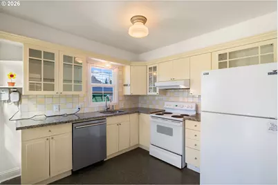 4301 NW Washington St, Vancouver, WA 98660 - Photo 9