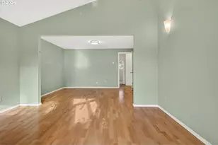 11041 SW 45th Ave, Portland, OR 97219 - Photo 25