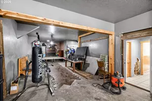 100 Main St, Moro, OR 97039 - Photo 37