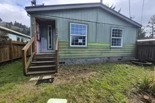 648 S Coral St, Rockaway Beach, OR 97136 - Photo 1