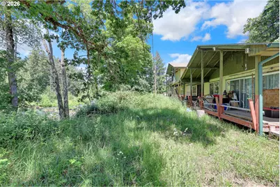 34558 Row River Rd, Cottage Grove, OR 97424 - Photo 17