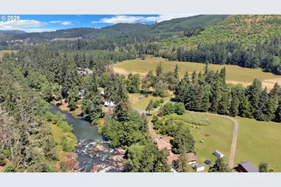 34558 Row River Rd, Cottage Grove, OR 97424 - Photo 19
