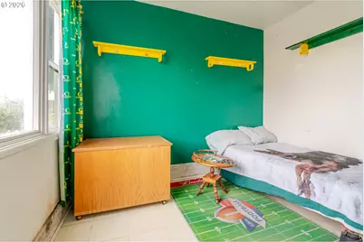 861 W 10th Ave, Junction City, OR 97448 - Photo 13