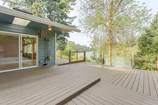 2020 Greenleaf Dr, North Bonneville, WA 98639 - Photo 13