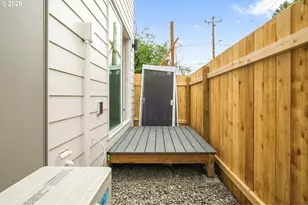 4690 N Congress Ave, Portland, OR 97217 - Photo 25