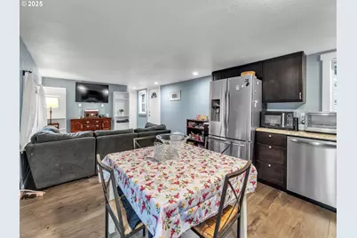 906 SW Alder St #4, Dundee, OR 97115 - Photo 7