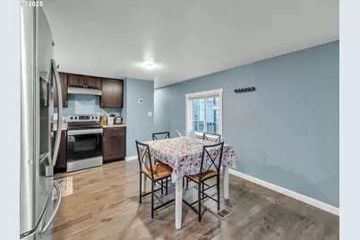 906 SW Alder St #4, Dundee, OR 97115 - Photo 9