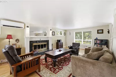 4032 Normandy Way, Eugene, OR 97405 - Photo 9