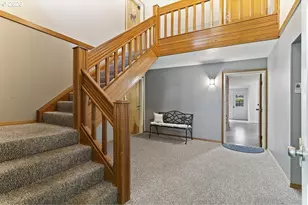 512 SW Eastman Pkwy, Gresham, OR 97080 - Photo 5