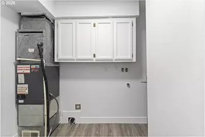 512 SW Eastman Pkwy, Gresham, OR 97080 - Photo 25