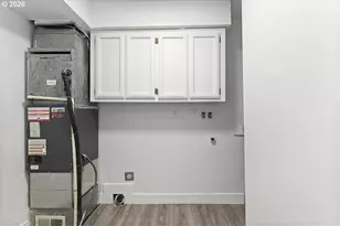 512 SW Eastman Pkwy, Gresham, OR 97080 - Photo 25