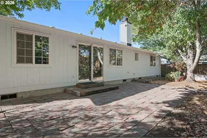 1315 Arcadia Dr, Eugene, OR 97401 - Photo 41
