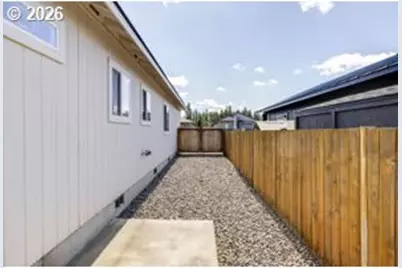 16424 Bassett Dr, La Pine, OR 97739 - Photo 27