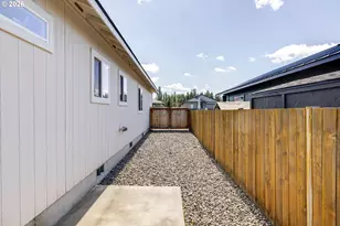16424 Bassett Dr, La Pine, OR 97739 - Photo 29