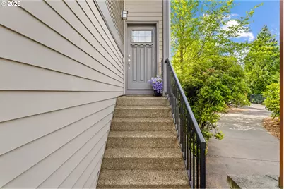 818 NW 118th Ave #105, Portland, OR 97229 - Photo 3