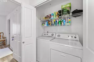 818 NW 118th Ave, Portland, OR 97229 - Photo 31