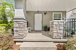 818 NW 118th Ave, Portland, OR 97229 - Photo 29