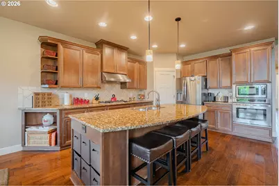 1822 S Dusky Dr, Ridgefield, WA 98642 - Photo 9