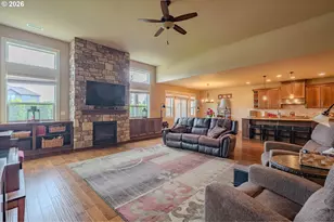 1822 S Dusky Dr, Ridgefield, WA 98642 - Photo 3