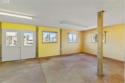 100 N 7th St, Lakeside, OR 97449 - Photo 25
