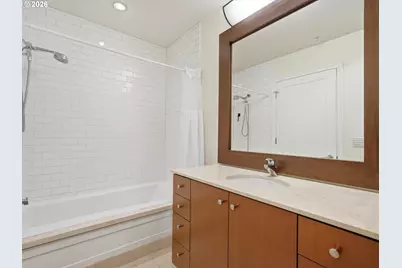 1025 NW Couch St #816, Portland, OR 97209 - Photo 17