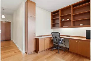 1025 NW Couch St, Portland, OR 97209 - Photo 19