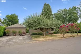 4534 NE 78th Pl, Portland, OR 97218 - Photo 37