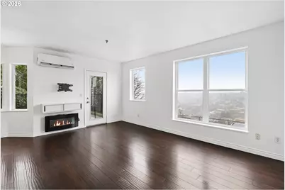 423 NW Uptown Ter #1 B, Portland, OR 97210 - Photo 3