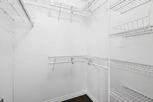 423 NW Uptown Terrace, Portland, OR 97210 - Photo 21