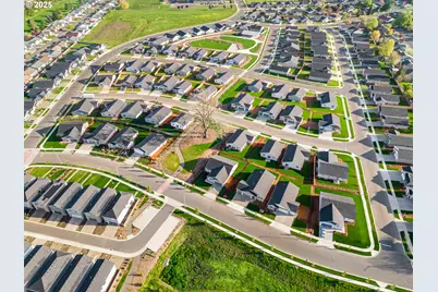 687 Merriott Lane, Woodburn, OR 97071 - Photo 23