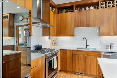 1817 3rd St, Hood River, OR 97031 - Photo 7
