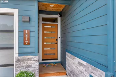 1817 3rd St, Hood River, OR 97031 - Photo 3