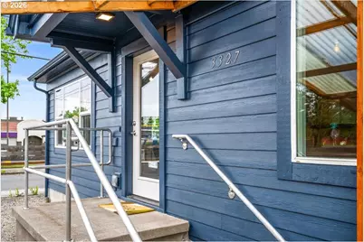 3327 SE 50th Ave, Portland, OR 97206 - Photo 5