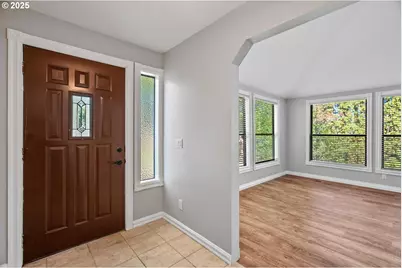 994 NW Wallula Ave, Gresham, OR 97030 - Photo 3