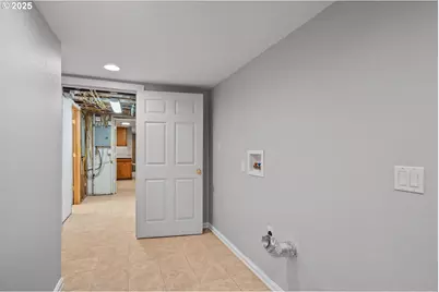 994 NW Wallula Ave, Gresham, OR 97030 - Photo 33