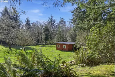 68258 Ridge Rd, North Bend, OR 97459 - Photo 41