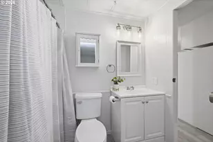 68258 Ridge Rd, North Bend, OR 97459 - Photo 27