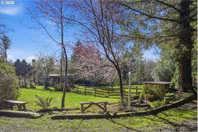 68258 Ridge Rd, North Bend, OR 97459 - Photo 33