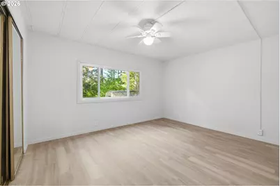 68258 Ridge Rd, North Bend, OR 97459 - Photo 23