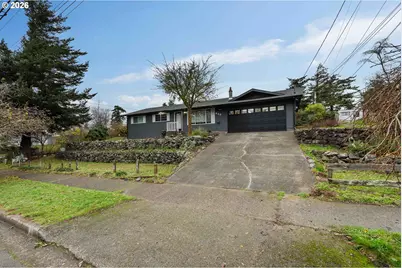 610 Pacific Ave, Coos Bay, OR 97420 - Photo 3