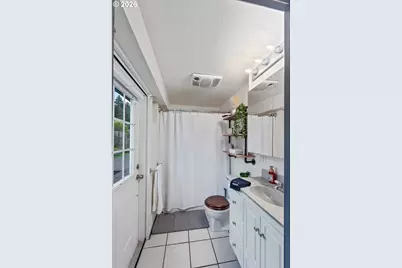 610 Pacific Ave, Coos Bay, OR 97420 - Photo 23