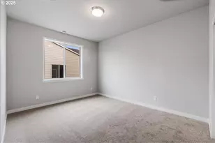 705 E Fourth St, Yamhill, OR 97148 - Photo 25