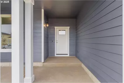 705 E Fourth St, Yamhill, OR 97148 - Photo 5