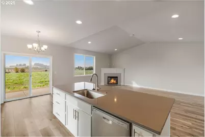 705 E Fourth St, Yamhill, OR 97148 - Photo 19