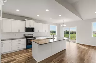 705 E Fourth St, Yamhill, OR 97148 - Photo 15