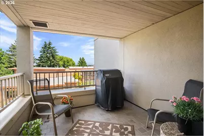762 NW Westover Sq, Portland, OR 97210 - Photo 29