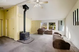 25368 E Cedar Glen Loop, Mount Hood Village, OR 97067 - Photo 7