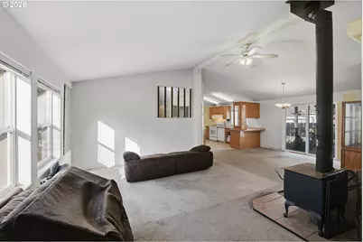 25368 E Cedar Glen Loop, Mount Hood Village, OR 97067 - Photo 5